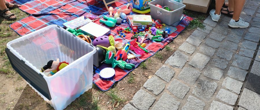 Spielzeug auf dem Flohmarkt