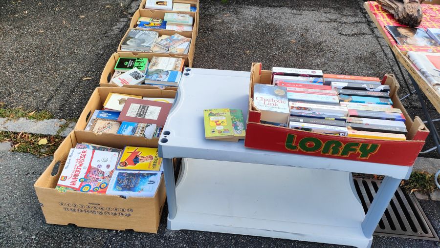 Bücher auf dem Flohmarkt